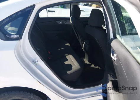 2019 Kia Forte Fe z USA, uszkodzony, nr VIN 3KPF24AD2KE022847